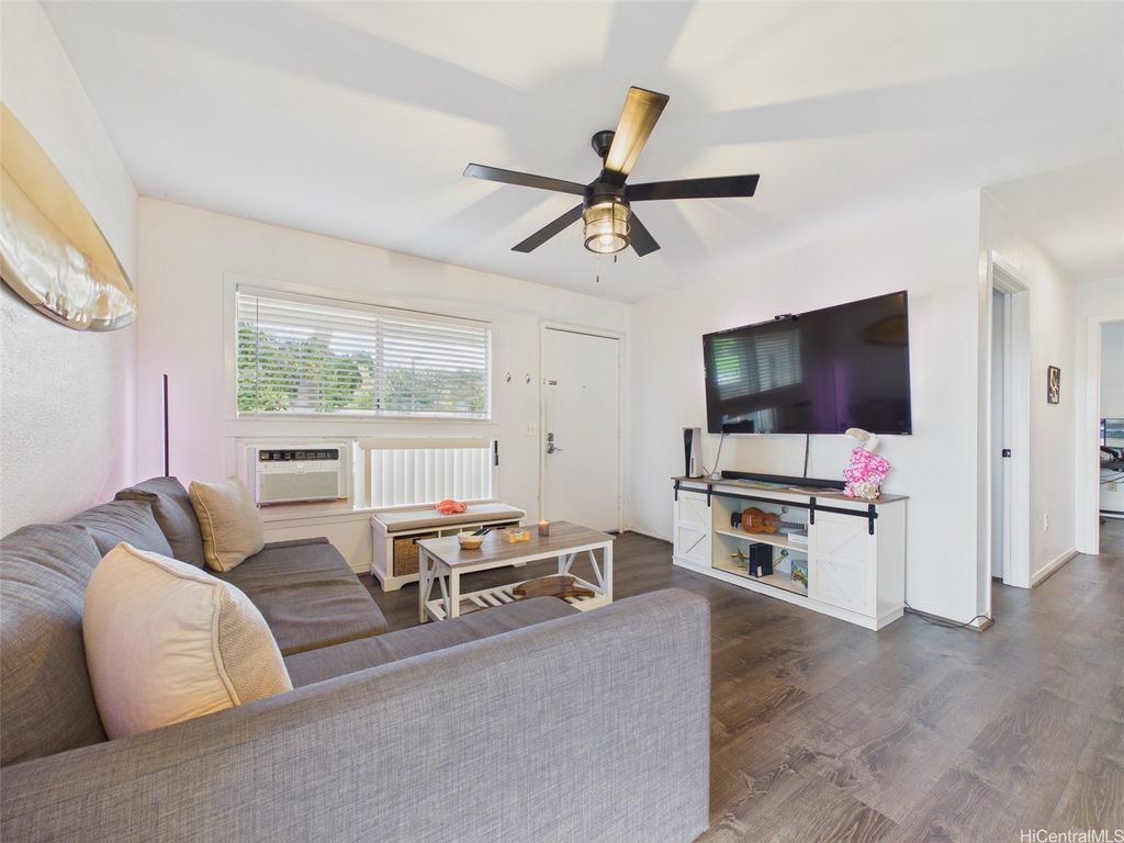 91-1079 Oaniani Street 11B, Kapolei, HI 96707
