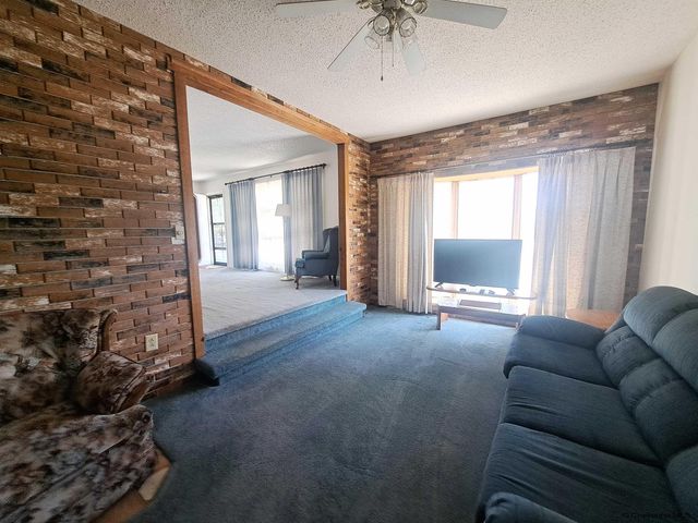 47 14TH ST, Wheatland, WY 82201