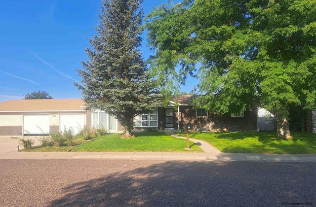 47 14TH ST, Wheatland, WY 82201