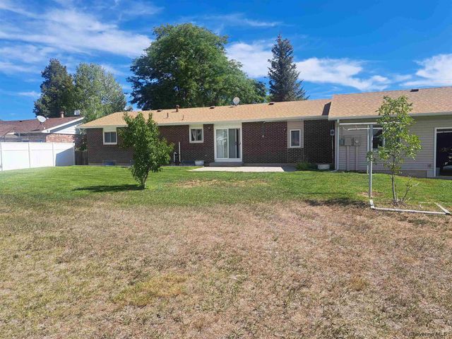 47 14TH ST, Wheatland, WY 82201