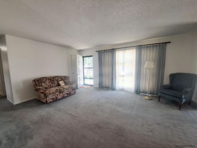 47 14TH ST, Wheatland, WY 82201