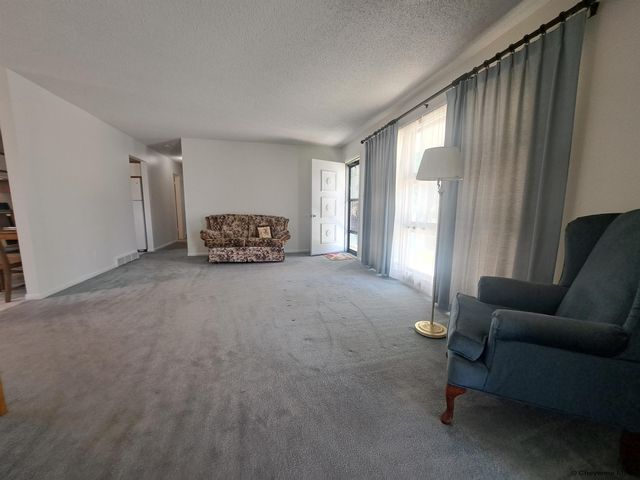 47 14TH ST, Wheatland, WY 82201