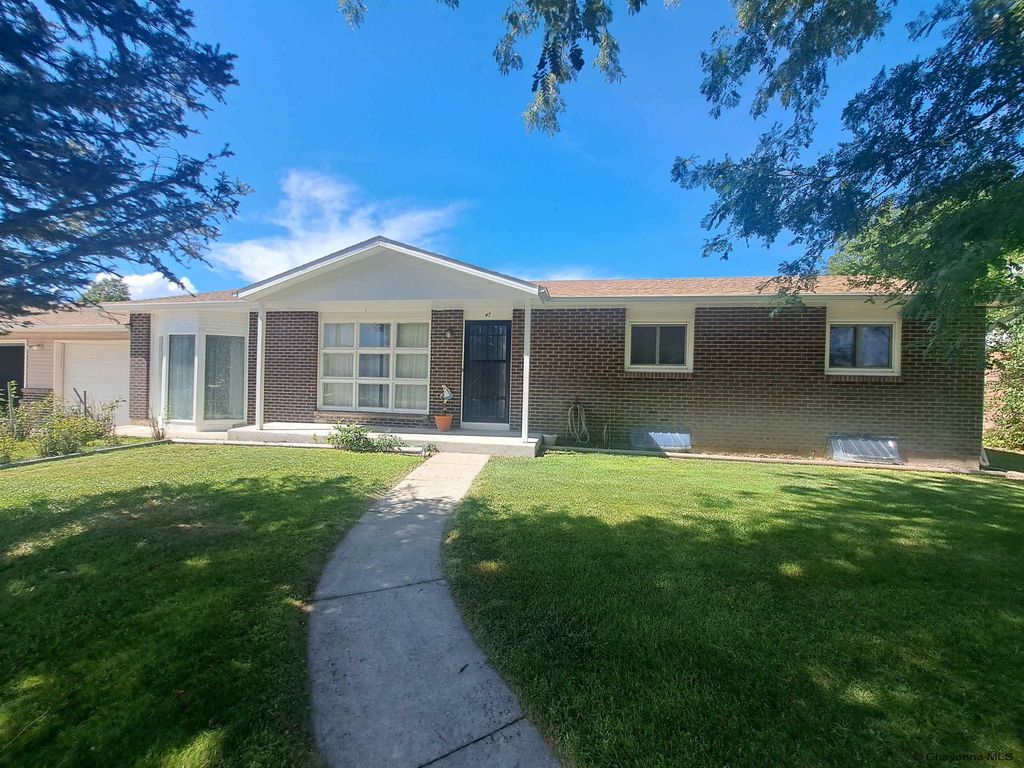 47 14TH ST, Wheatland, WY 82201