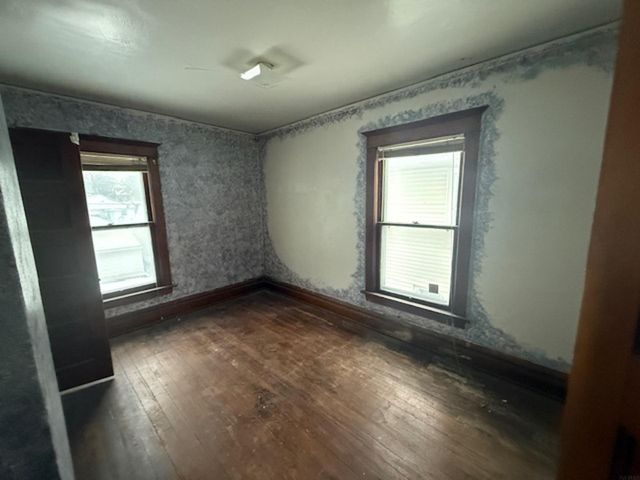 307 Baltimore Street, Waterloo, IA 50701