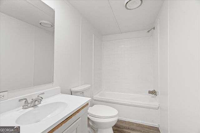 504 Brandon Drive, Resaca, GA 30735