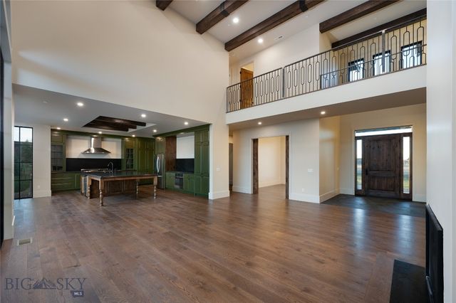 657 Hyalite View Drive, Bozeman, MT 59718