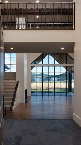 657 Hyalite View Drive, Bozeman, MT 59718