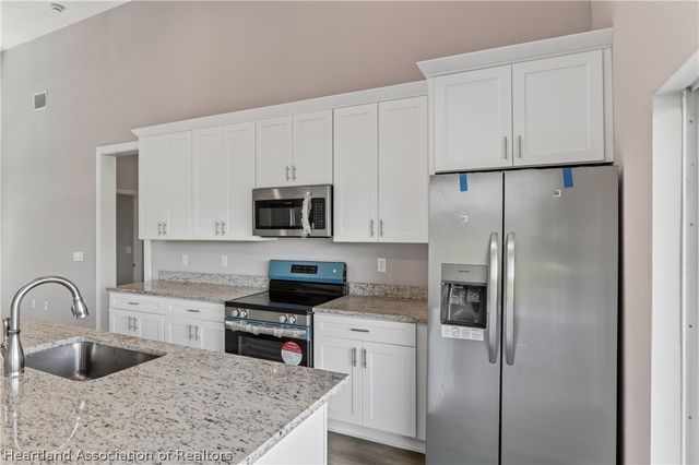 6805 Heavitree Drive, Sebring, FL 33876