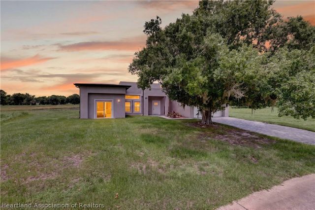6805 Heavitree Drive, Sebring, FL 33876