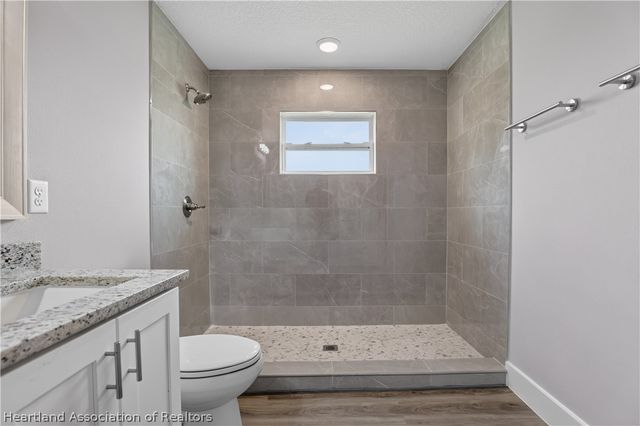 6805 Heavitree Drive, Sebring, FL 33876