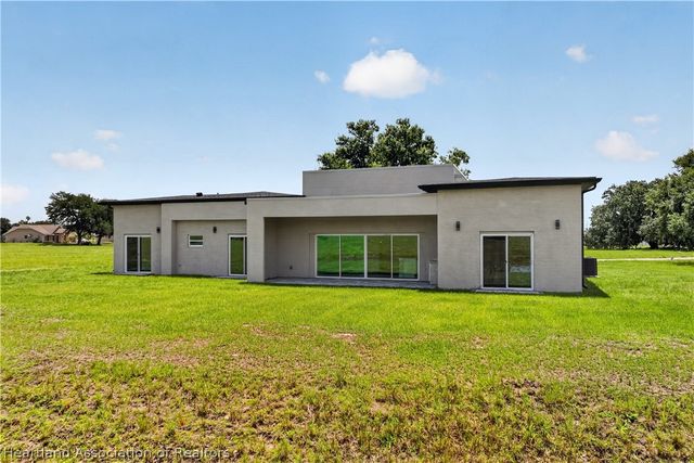 6805 Heavitree Drive, Sebring, FL 33876