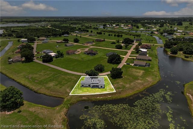 6805 Heavitree Drive, Sebring, FL 33876