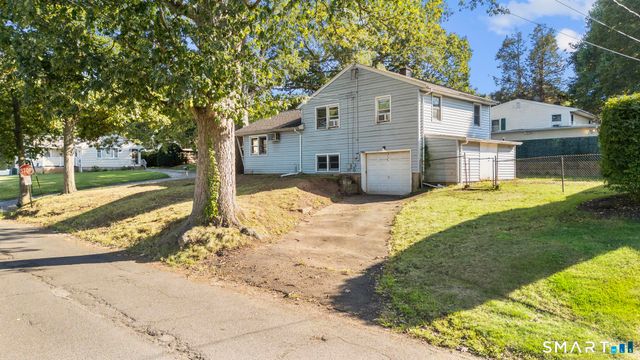 73 Lanouette St Extension, Meriden, CT 06451
