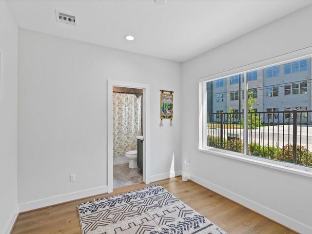 530 Janisch Road, Houston, TX 77018