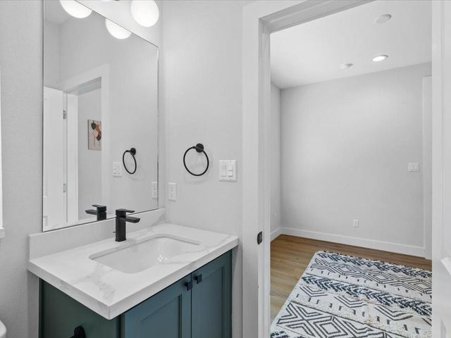 530 Janisch Road, Houston, TX 77018