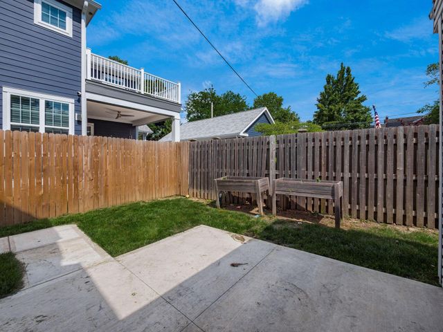 2738 E Broad Street, Bexley, OH 43209