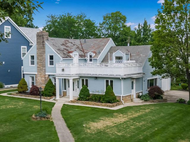 2738 E Broad Street, Bexley, OH 43209