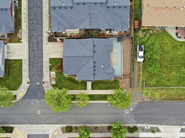 3633 Harbrooke Road, Medford, OR 97504