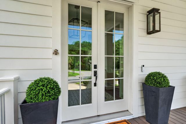 2068 Amenity Park Drive, Mount Pleasant, SC 29466