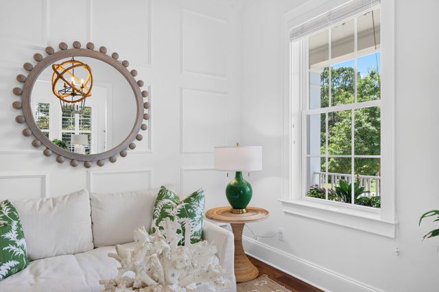 2068 Amenity Park Drive, Mount Pleasant, SC 29466