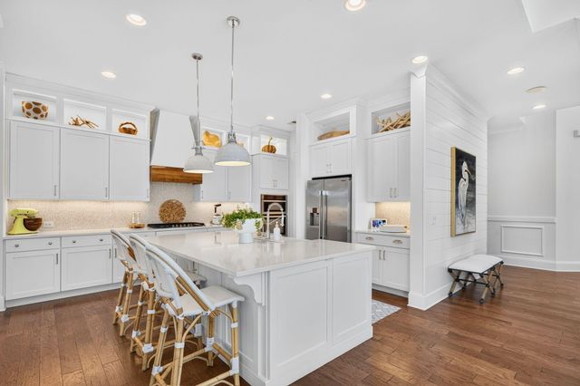 2068 Amenity Park Drive, Mount Pleasant, SC 29466