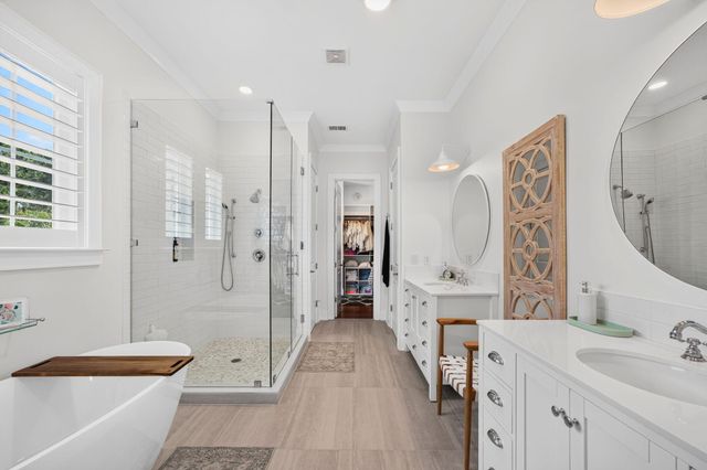 2068 Amenity Park Drive, Mount Pleasant, SC 29466