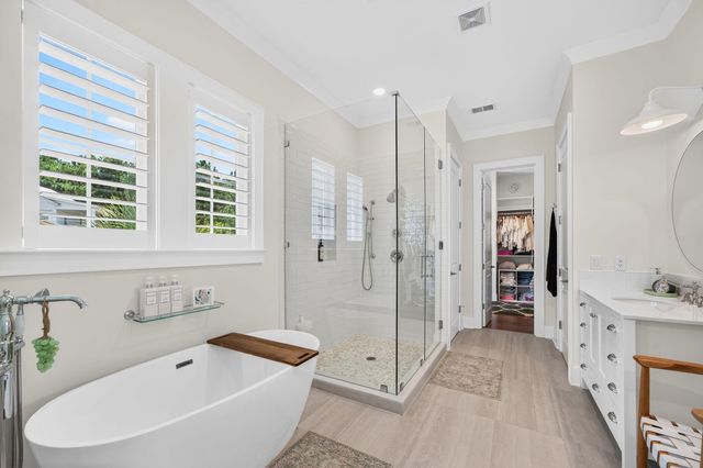 2068 Amenity Park Drive, Mount Pleasant, SC 29466