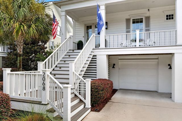 2068 Amenity Park Drive, Mount Pleasant, SC 29466