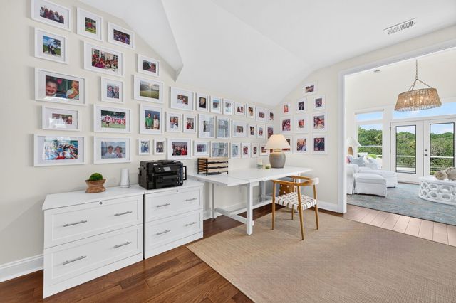 2068 Amenity Park Drive, Mount Pleasant, SC 29466