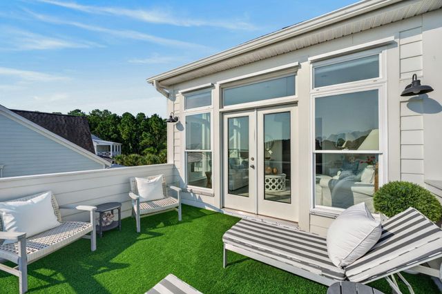 2068 Amenity Park Drive, Mount Pleasant, SC 29466