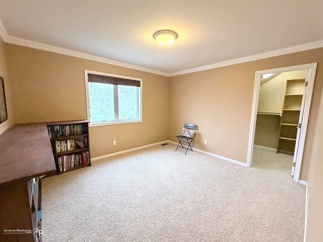 9060 Woodridge Drive, Davison, MI 48423