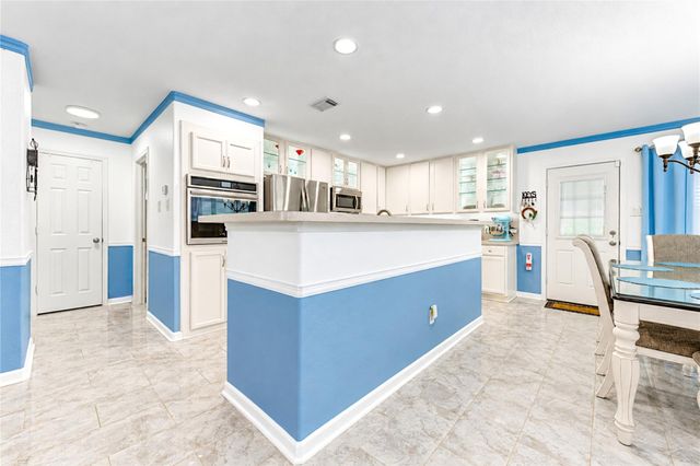 15322 Hensen Creek Drive, Houston, TX 77086