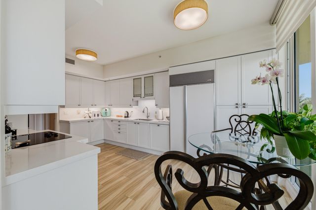 1063 Hillsboro Mile 210, Hillsboro Beach, FL 33062