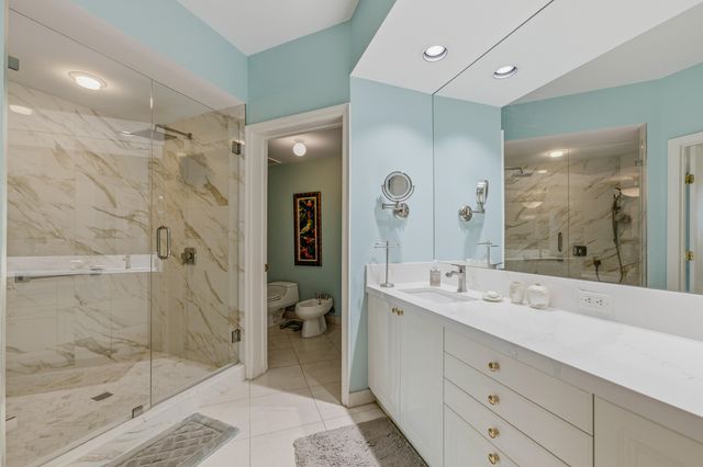 1063 Hillsboro Mile 210, Hillsboro Beach, FL 33062