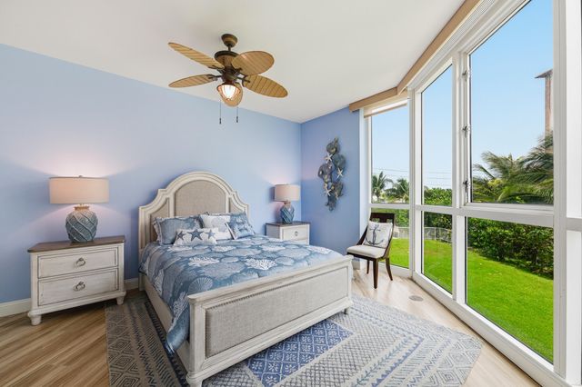 1063 Hillsboro Mile 210, Hillsboro Beach, FL 33062