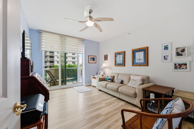 1063 Hillsboro Mile 210, Hillsboro Beach, FL 33062
