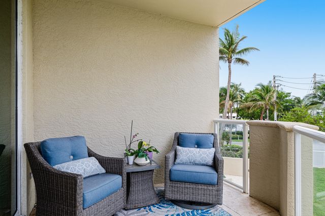 1063 Hillsboro Mile 210, Hillsboro Beach, FL 33062