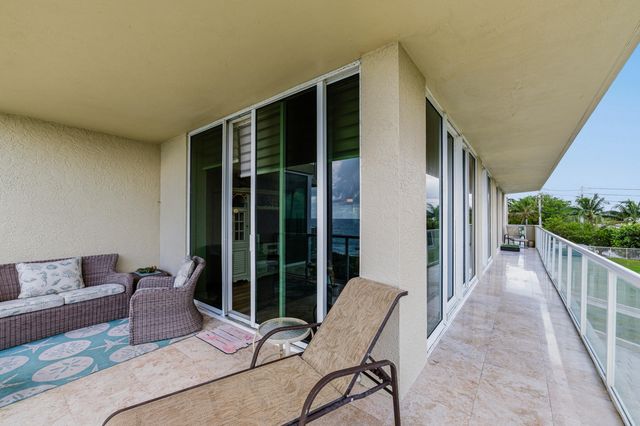 1063 Hillsboro Mile 210, Hillsboro Beach, FL 33062