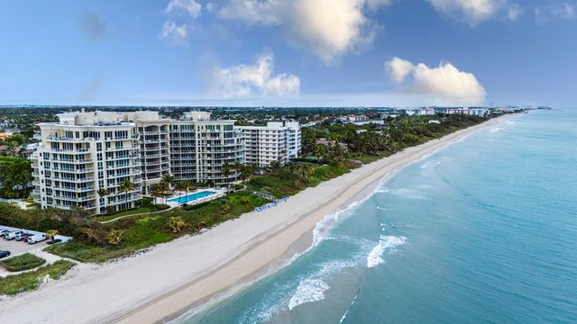 1063 Hillsboro Mile 210, Hillsboro Beach, FL 33062