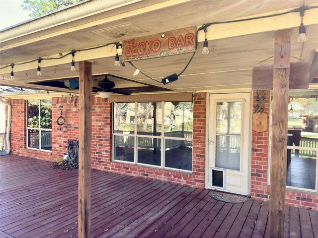 2025 Emma Drive, Tool, TX 75143