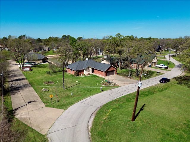 2025 Emma Drive, Tool, TX 75143