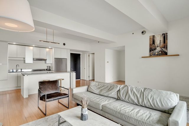 141 Dorchester Ave 906, Boston, MA 02127