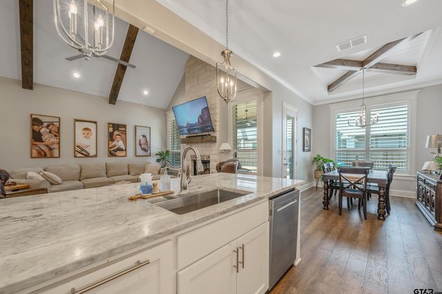 7257 Carthage Creek, Tyler, TX 75703