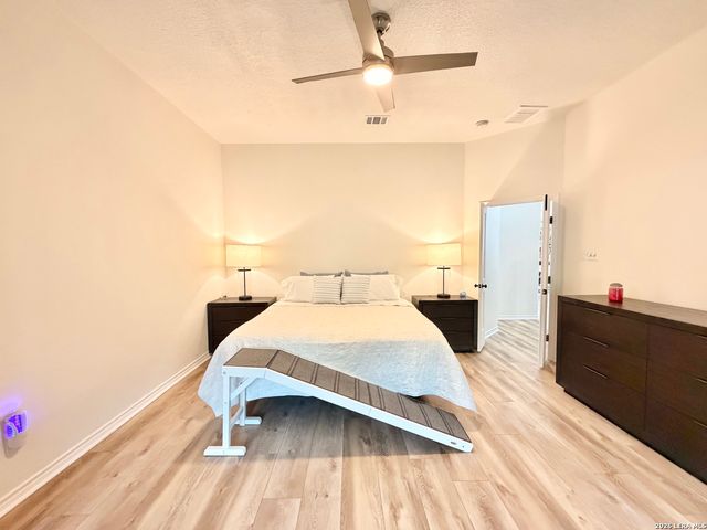 8454 Ulysses, Universal City, TX 78148