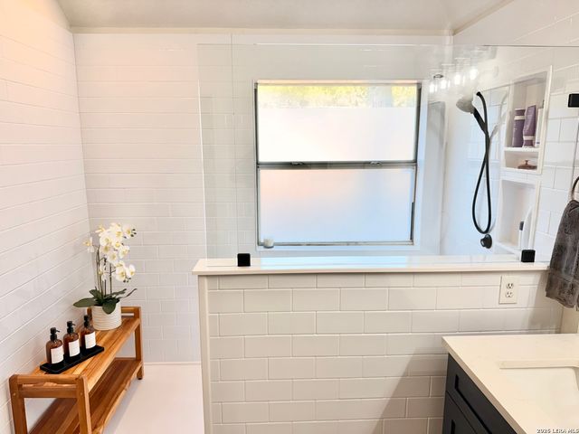 8454 Ulysses, Universal City, TX 78148