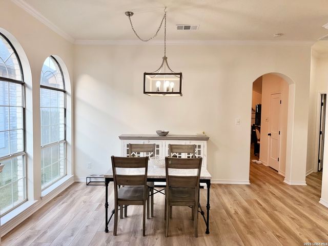 8454 Ulysses, Universal City, TX 78148