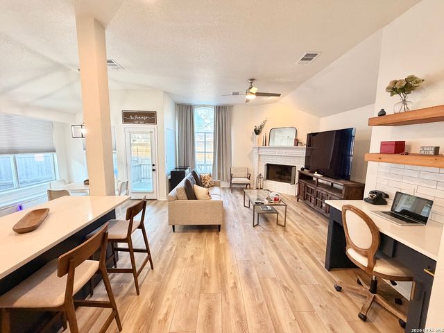 8454 Ulysses, Universal City, TX 78148