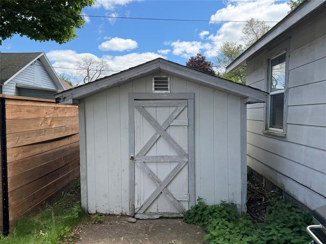 2423 6th Street, Eau Claire, WI 54703