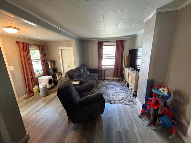 2423 6th Street, Eau Claire, WI 54703