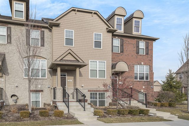 329 Glenhurst Boulevard, Rochester Hills, MI 48307